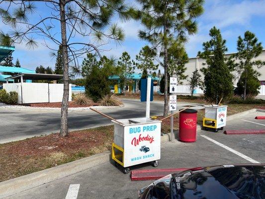 Woodie’s Wash Shack - 66th Street