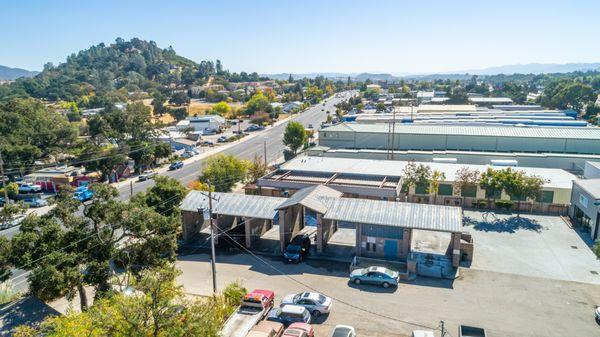 Commercial car wash and light industrial building.
Represented sellers.