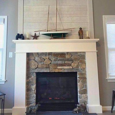 Custom fireplace by Pardue Industries.