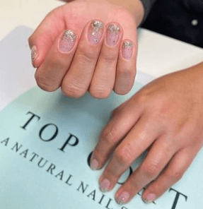 Top Coat - A Natural Nail Artist
Helping you get to your nail goals, naturally
No extensions