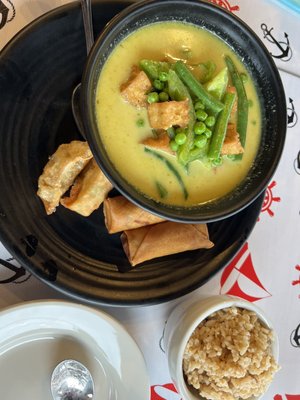 Green Curry with fried tofu combo