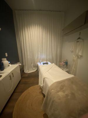 Head spa room (1/2)