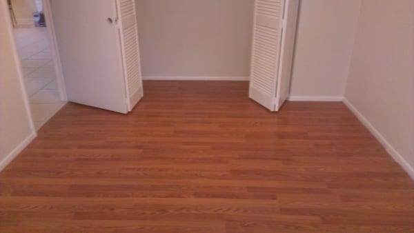 Red Oak Laminate Floor