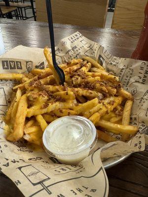 BACON CHEESE FRIES