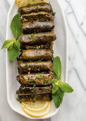 Vegetable stuffed grape leaves