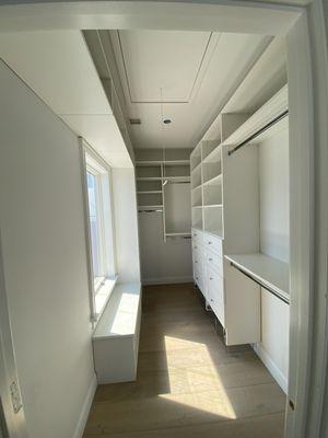 Walk in closet