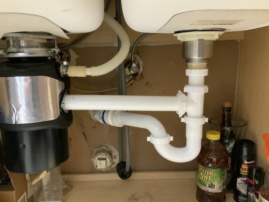 The correct way to install duel kitchen sink plumbing (Standard) read review in “not currently recommend” below.