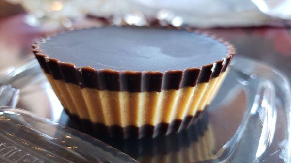 Sunflower peanut butter cup ($3), vegan by default. Rich and delicious.