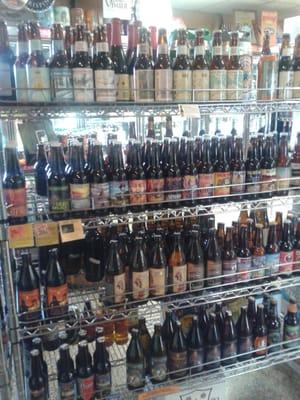 An unbelievable amount of Michigan craft beer in singles!  What an excellent way to taste different beers!!