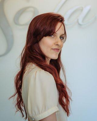 Long layered, red haircolor