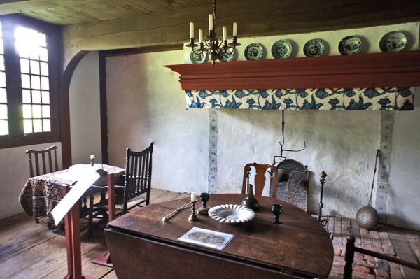 Luykas Van Alen House - INTERIOR VIEW