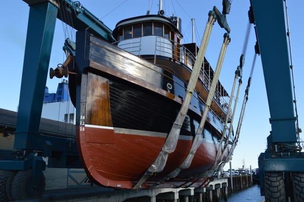 Nautilus Swell - A century old wooden boat used today for scuba diving excursions, repaired and refit by Platypus Marine, Inc.