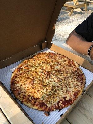 14" pizza