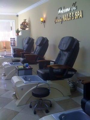 Spa chairs and waiting area