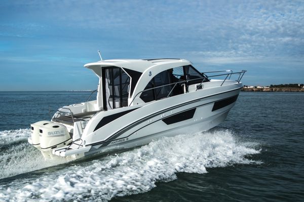 Beneteau Antares 9