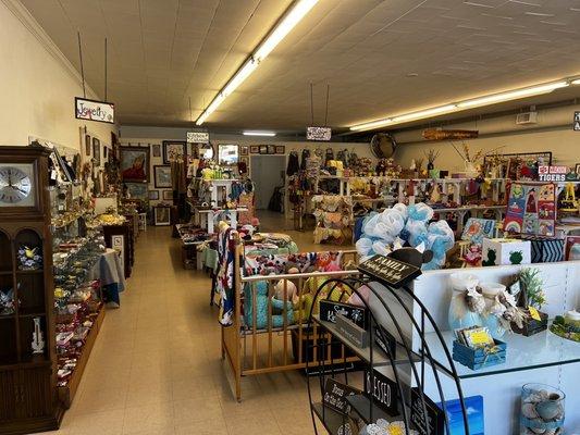 The Senior Country Store