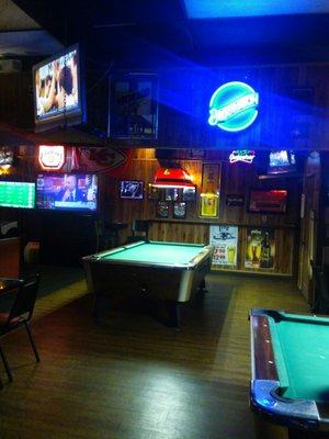 Come shoot pool and have some great food, beer and cocktails