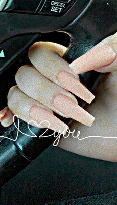 Nude nails