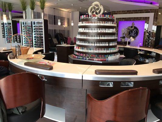 Shellac nail bar