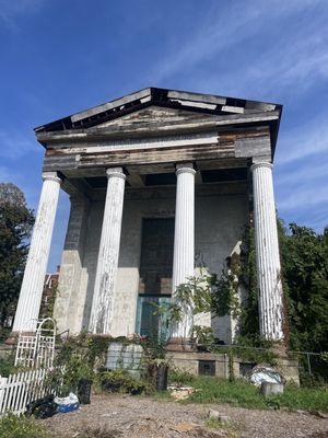 Old courthouse next door