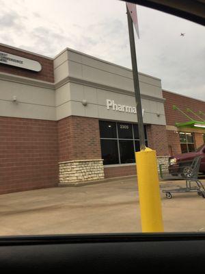 The worst pharmacy in America !!!!