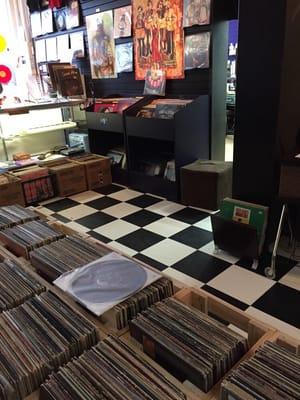 Crates and crates full of used vinyl!