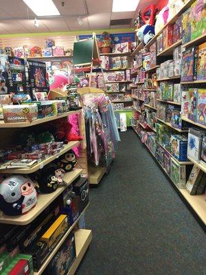 Learning Express of Needham -- 53 Chestnut Street, Needham      Interior