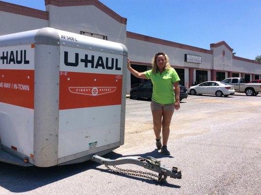 U-Haul Neighborhood Dealer