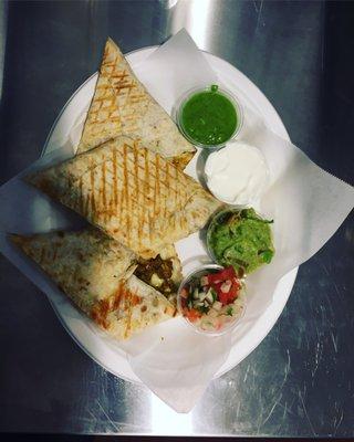 Steak Quesadilla Suiza