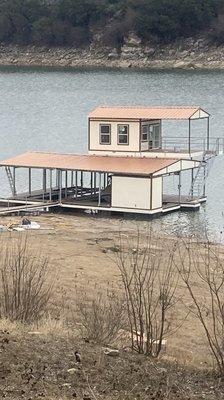 Aquamarine Boatdocks