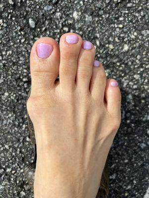 Gel pedicure