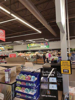 New #aldi store #ohyeah #produce #checkout lane @yelpdc