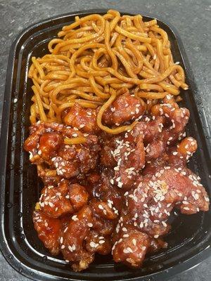 Sesame chicken & lo mein.