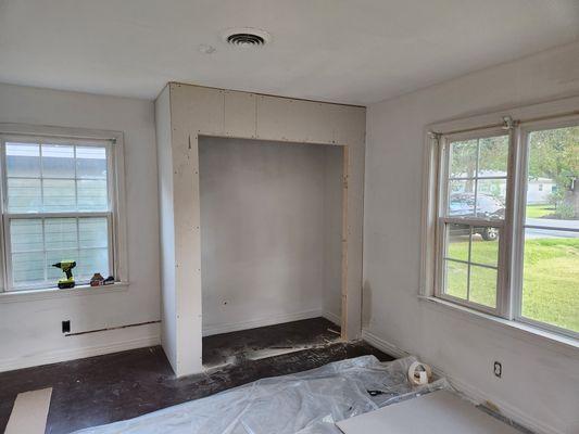 Drywall on closet