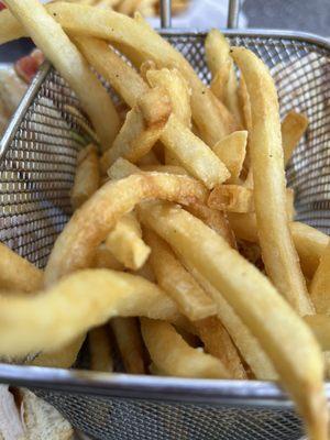 Fries crispy and perfect salt