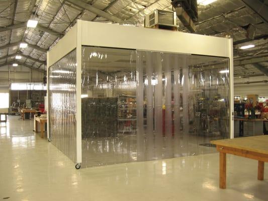 16x16x10ft class 10,000 (ISO 7) modular softwall cleanroom.