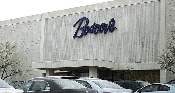 Boscov's Deptford - store exterior