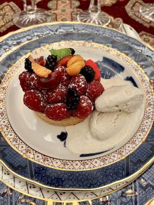 A delicate fresh fruit tart