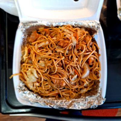 Chicken lo mein