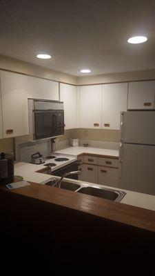 Kitchen with suite