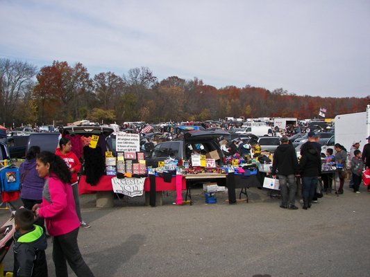 Englishtown Auction Sales