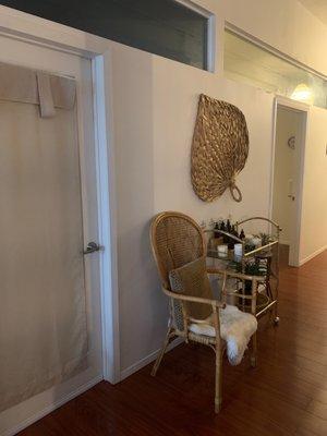 Beautiful, calming space with incredibly skilled massage therapists at a great value! Highly, highly recommend!