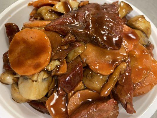 PORK W. MUSHROOM IN OYSTER SAUCE