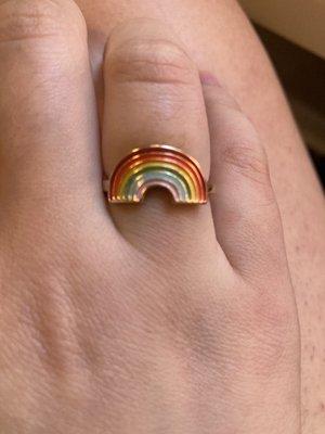 Adorable little ring!