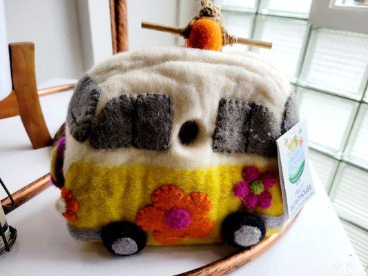 Felt birdhouse, so cute!