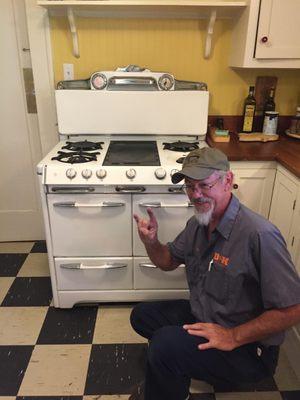 This was such a pleasure to repair. I love the older appliances.