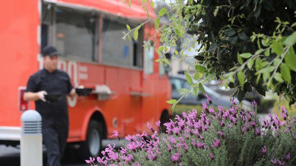 Gourmet taco truck catering by SOHOTACO.com for a BBBSOC non-profit event at Newport Sea Base.