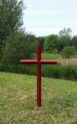 Everlasting Cross™  Red finish Memorial, small size.