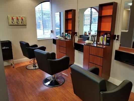 Evolutions Salon