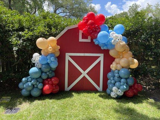 Balloon garland